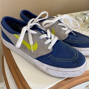 Nike Zoom Air Women’s skate shoes size 9